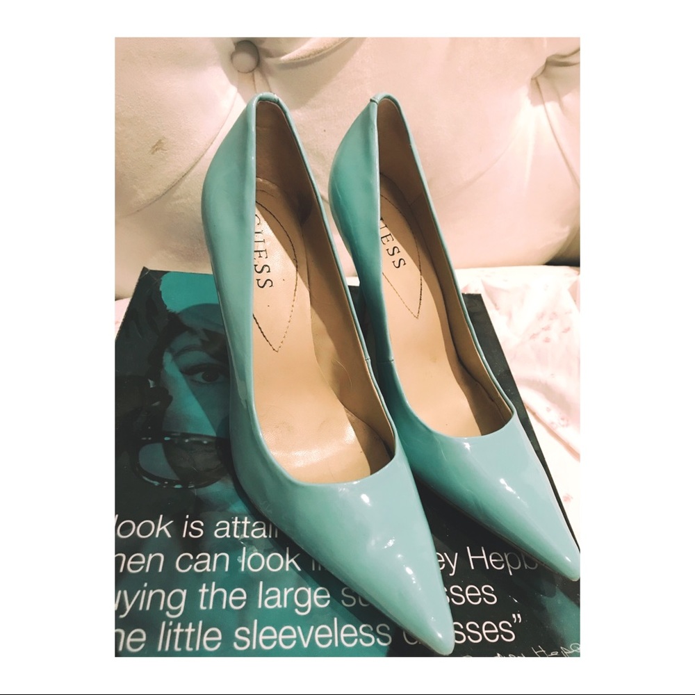 Guess Tiffany Turquoise Pumps